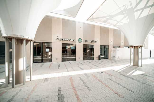 STARBUCKS Slayil Mall9.jpg