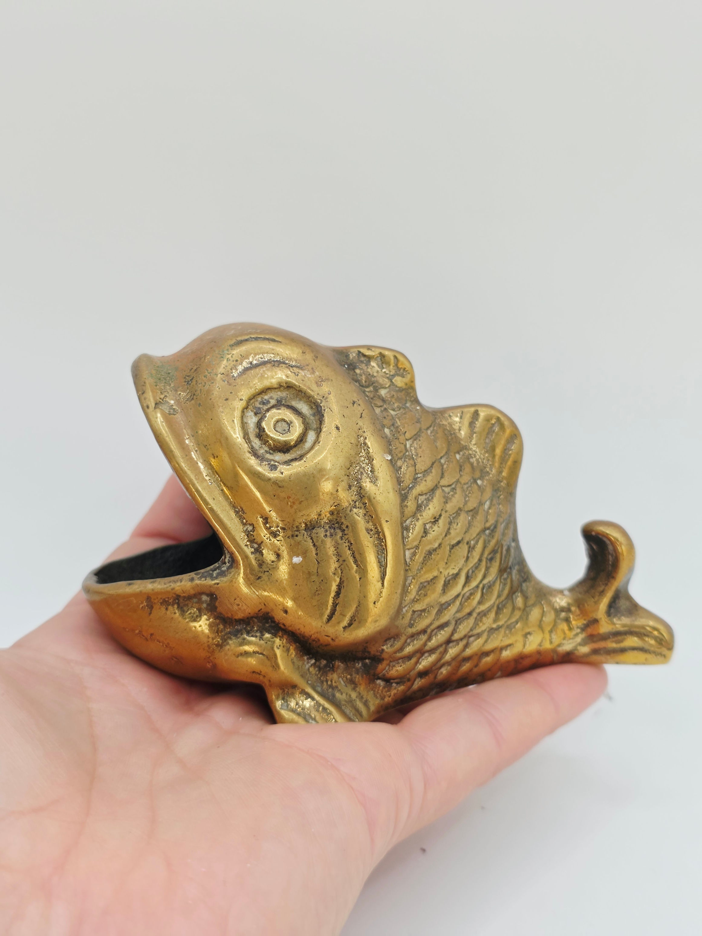 Vintage Mid-Century Brass Open Mouth Fish Paperweight Catchall Novelty Ornament