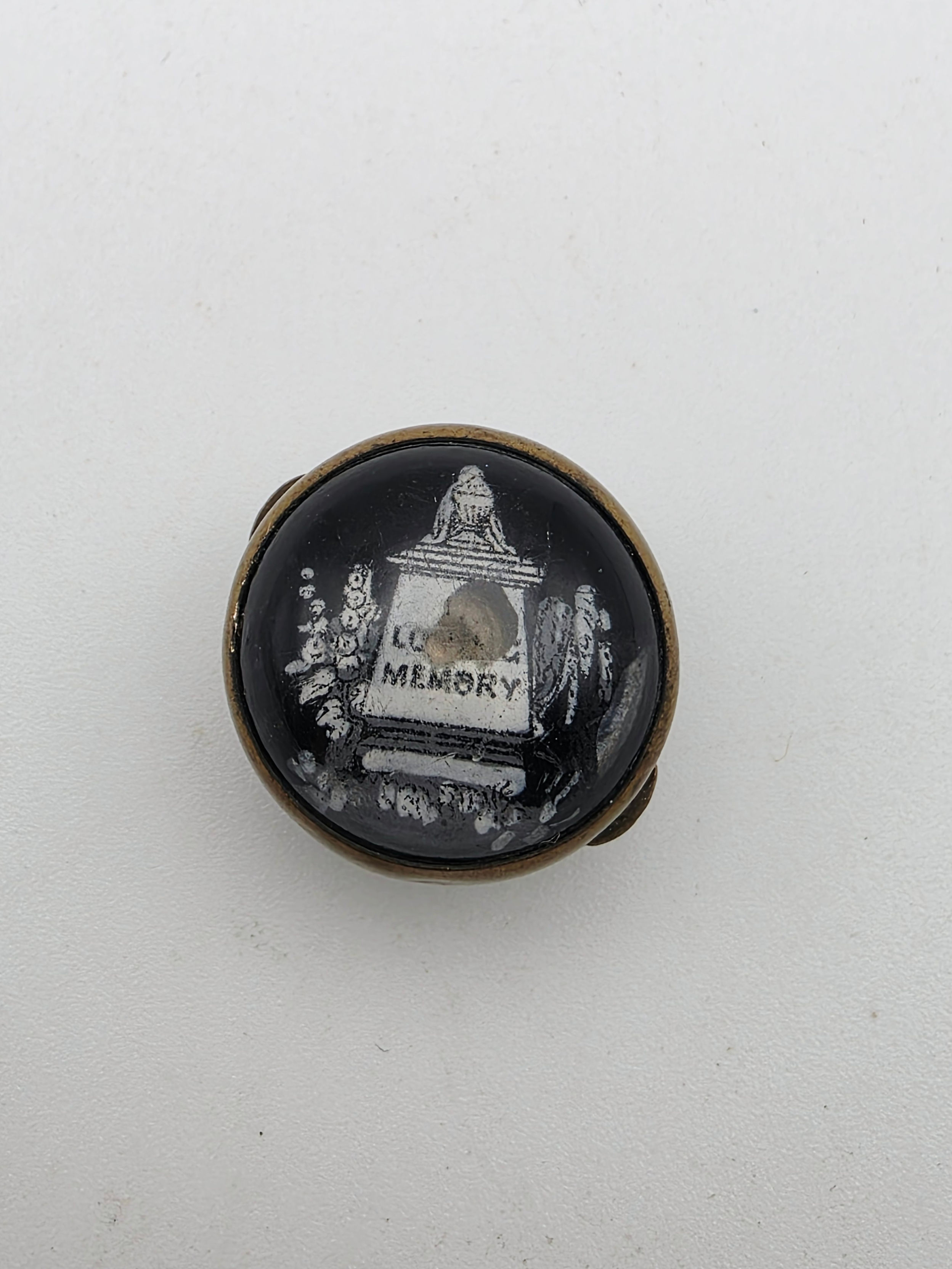 Antique Victorian Wests Patent Button In Memory Mourning Tombstone Glass 2cm