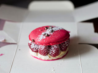 RASPBERRY MACRONS