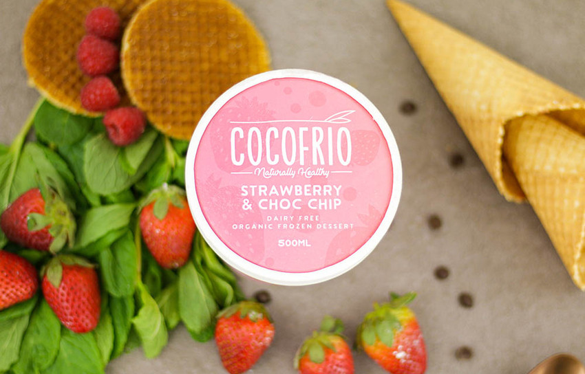 Cocofrio Strawberry & Choc Chip