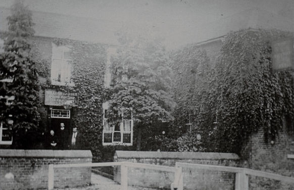 Fountain Inn_edited.jpg