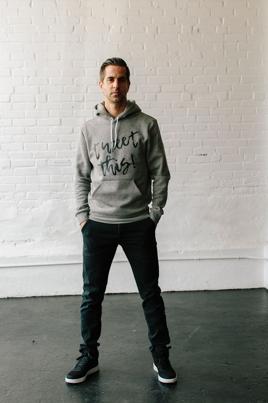 TWEET THIS - Unisex Hoodie