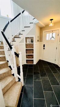 diamond after stairs.jpg