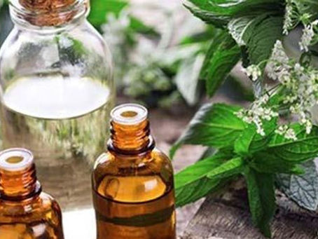 Winter First-Aid Essential Oils