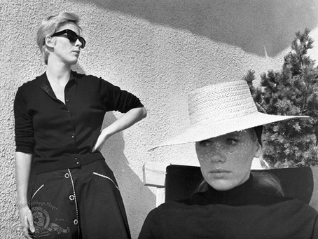 Silêncios que Falam: Clarice e Bergman na Fronteira do Eu
