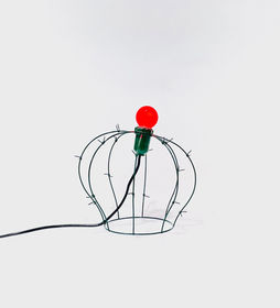 Coroa-de-Frade red lamp