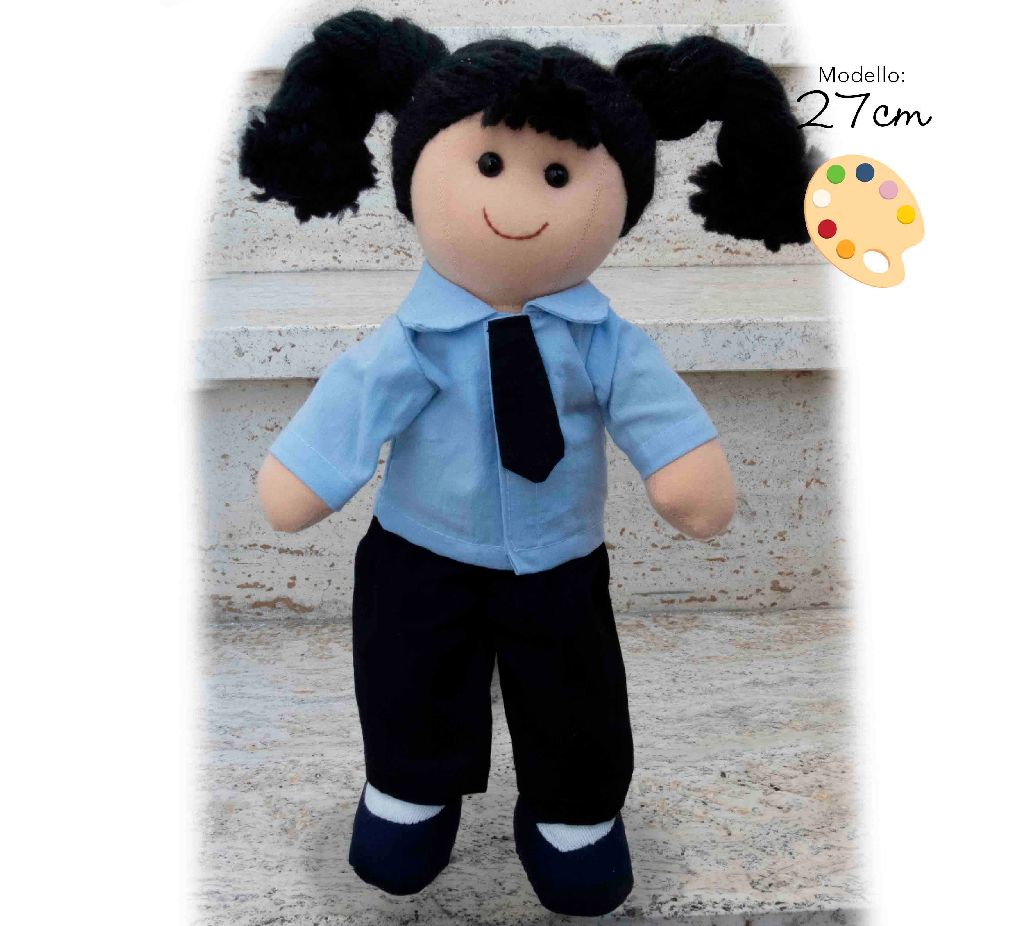 Capelli neri con trecce + camicia con cravatta e pantaloni