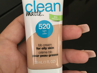 Primera Impresión Covergirl Clean Matte BB Cream