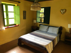 QUARTO CASAL
