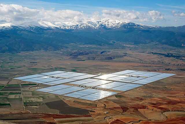 The Impact of Renewable Energy on Global Economies: A Sustainable Future