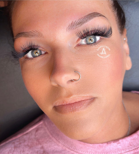 Hybrid brows.jpeg