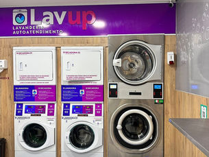 O Poder das Nossas Máquinas: Tecnologia que Cuida da Sua Roupa