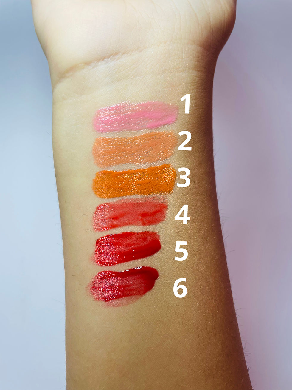 Miniatura: Gloss con color - BOING 
