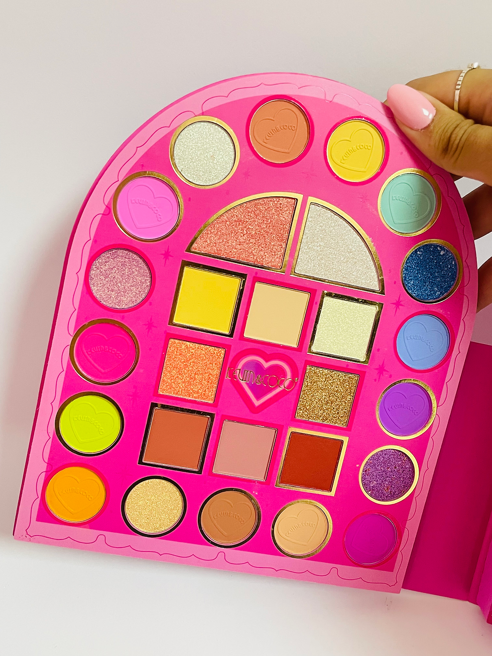 Miniatura: Paleta de sombras - CIRCUS KEVIN&COCO