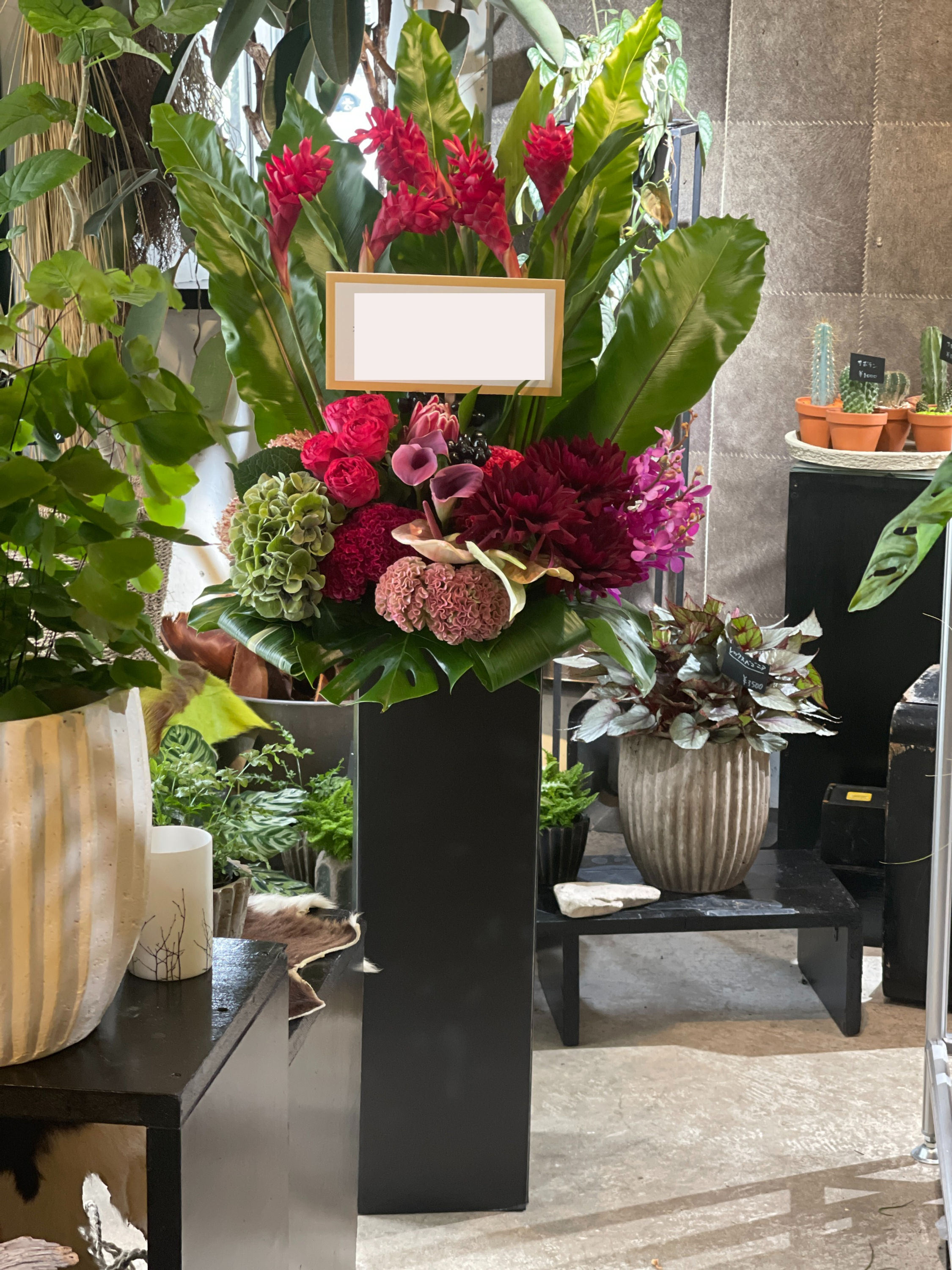 スタンド花(50000円）ピンク系H約170㎝W約70㎝