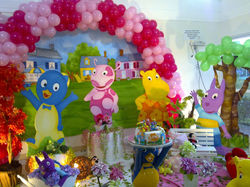 Escola de Festas 007