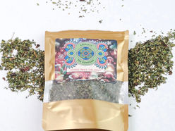 The Heart of a Thoughtful Holiday Gift: Tea