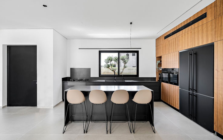 EL- House