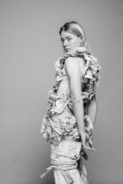 dress n1 side.B& W bis.jpg