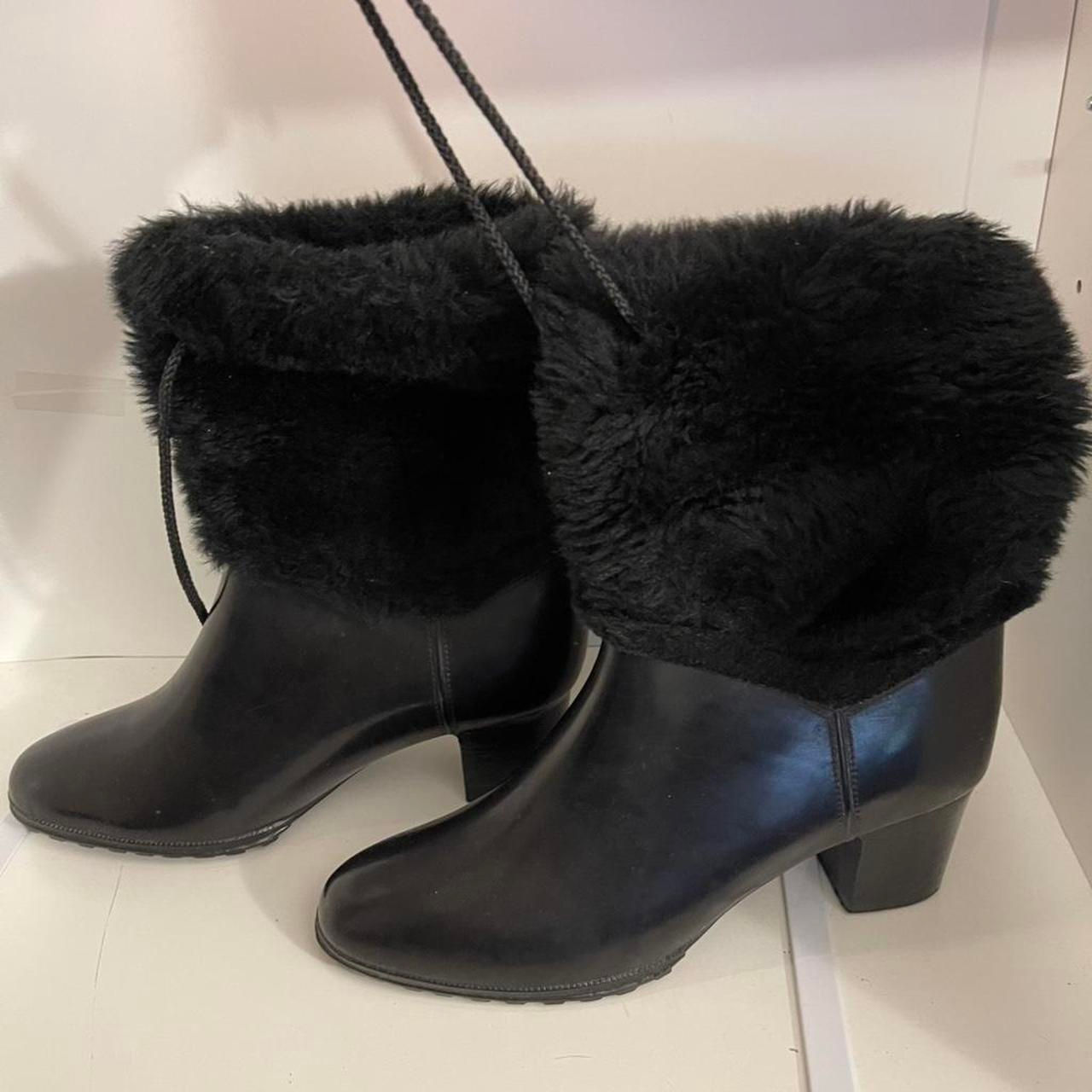 Other Women's Black Leather Ankle Boots With Fur Trim Size US 7