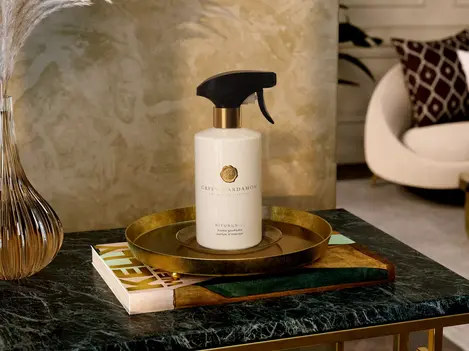 1112190-rituals-23001-greencardemom-roomspray_4-by-3