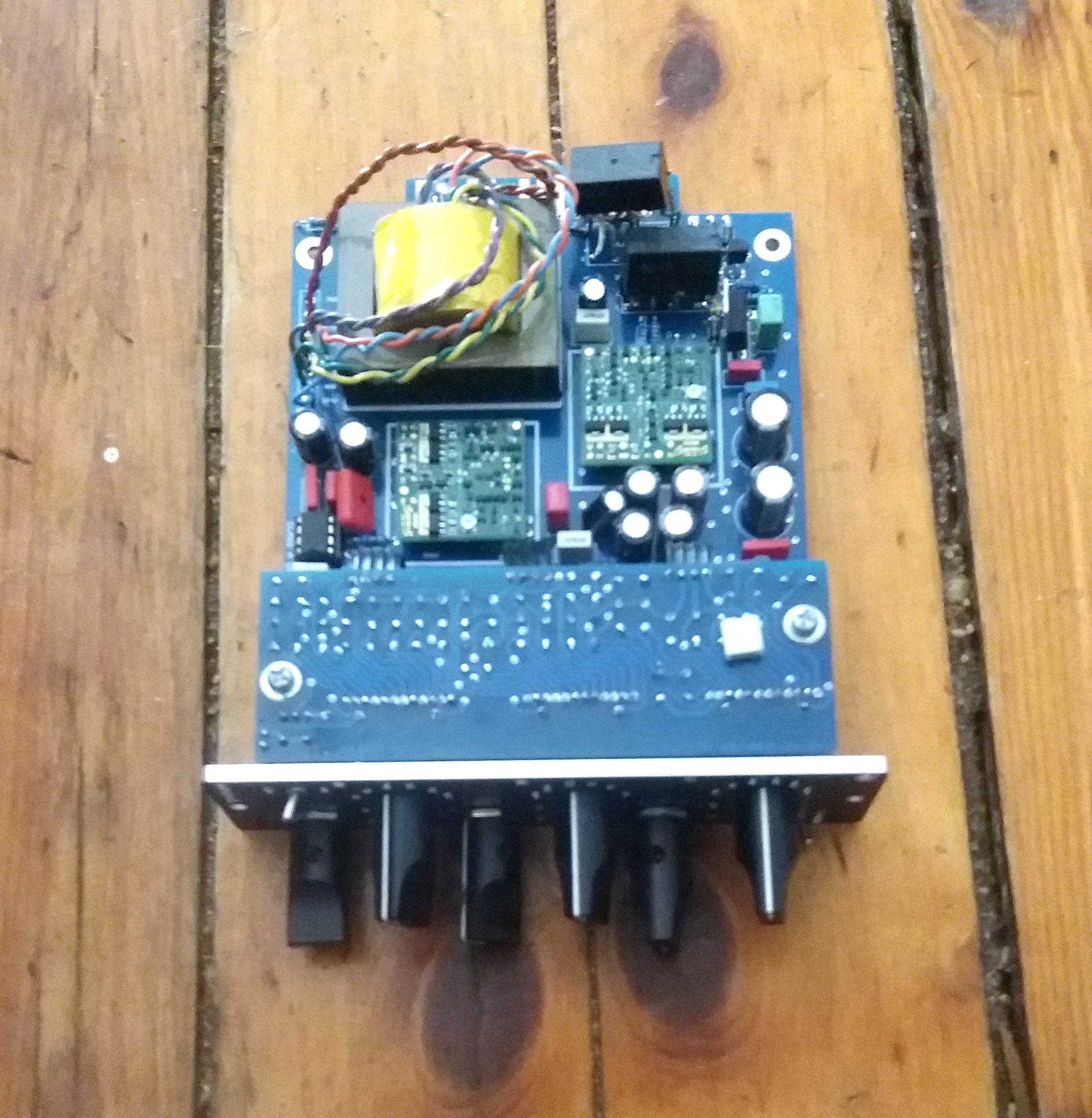 EQ540 top