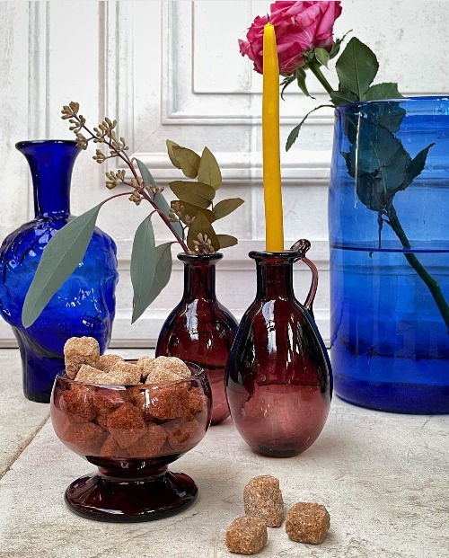 Thumbnail: La Soufflerie handmade Amour Sans Anse in framboise recycled glass from Iris Lifestyle Cambridge UK