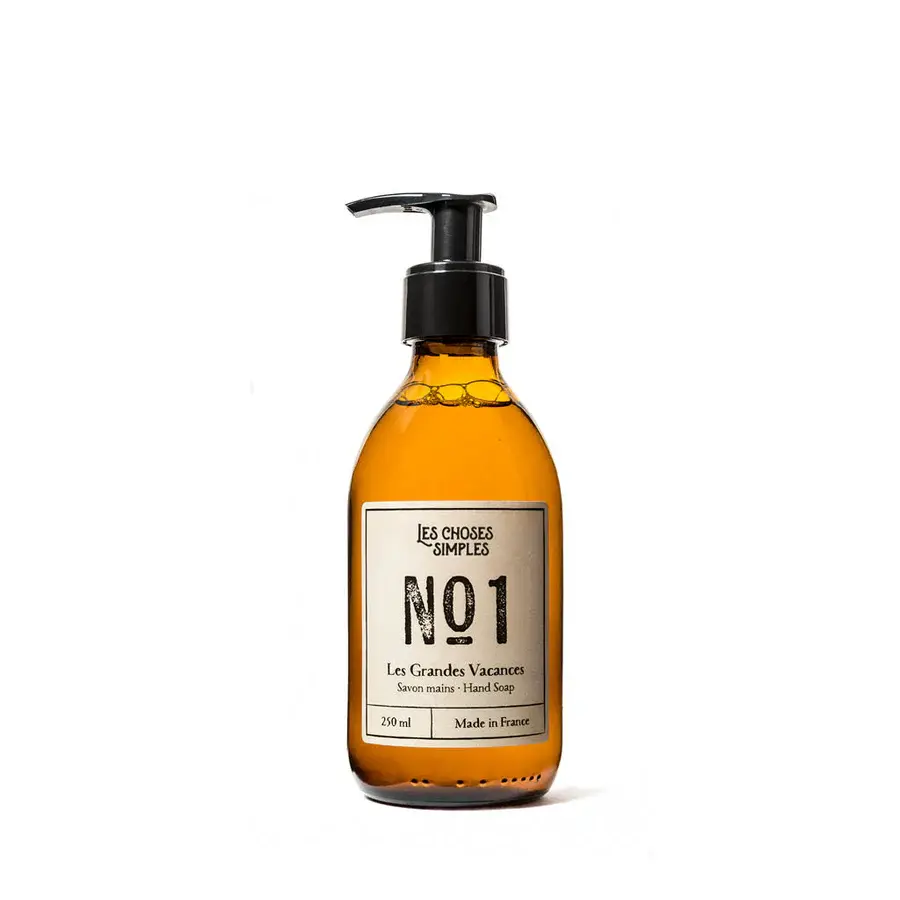 Les Choses Simples plant based Liquid Soap available at Iris Lifestyle, Cambridge. UK