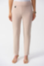 Pantalon tailleur classique ajusté parchemin vue de face