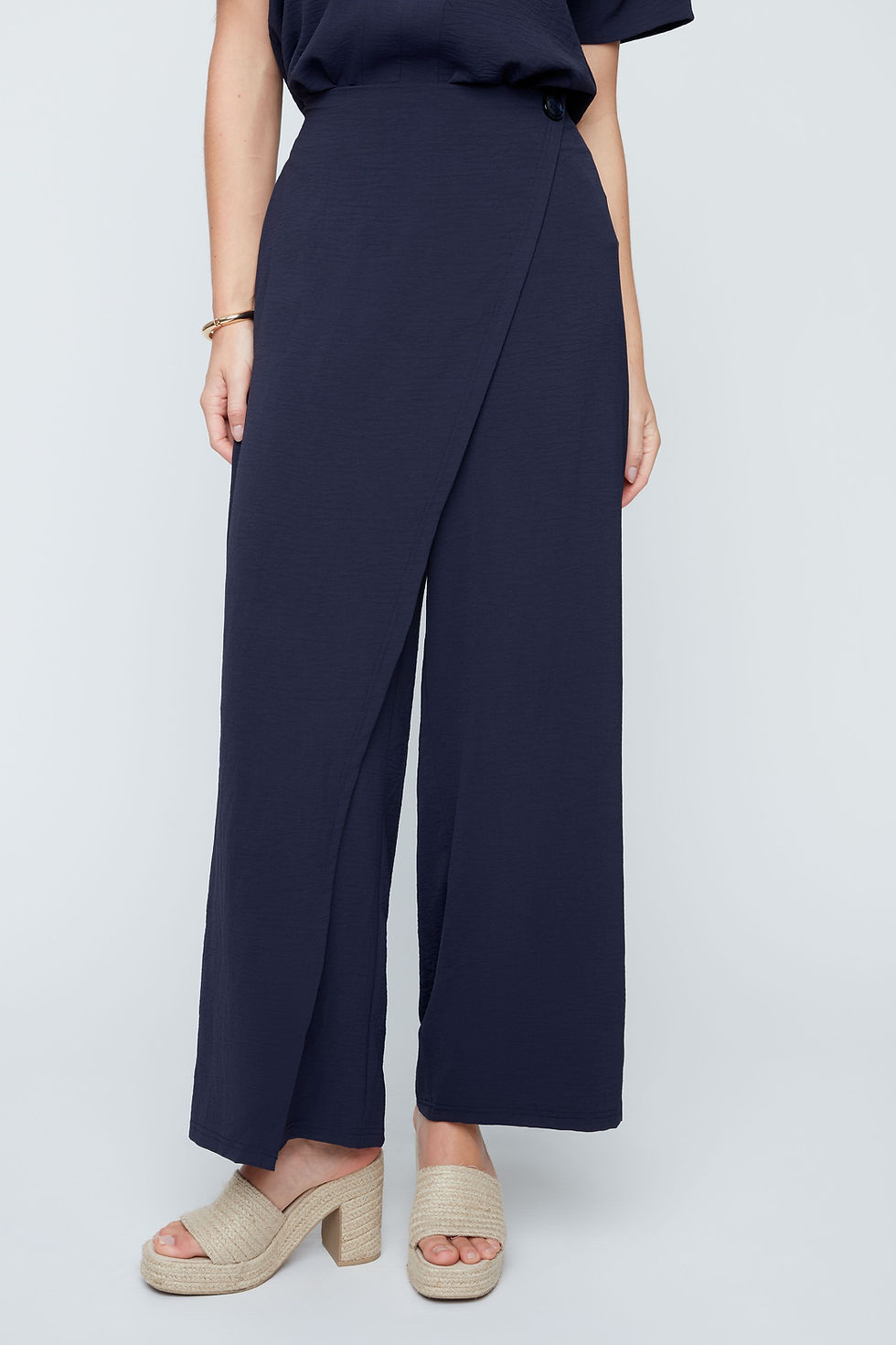 Palazzo marine avec panneau vue de face