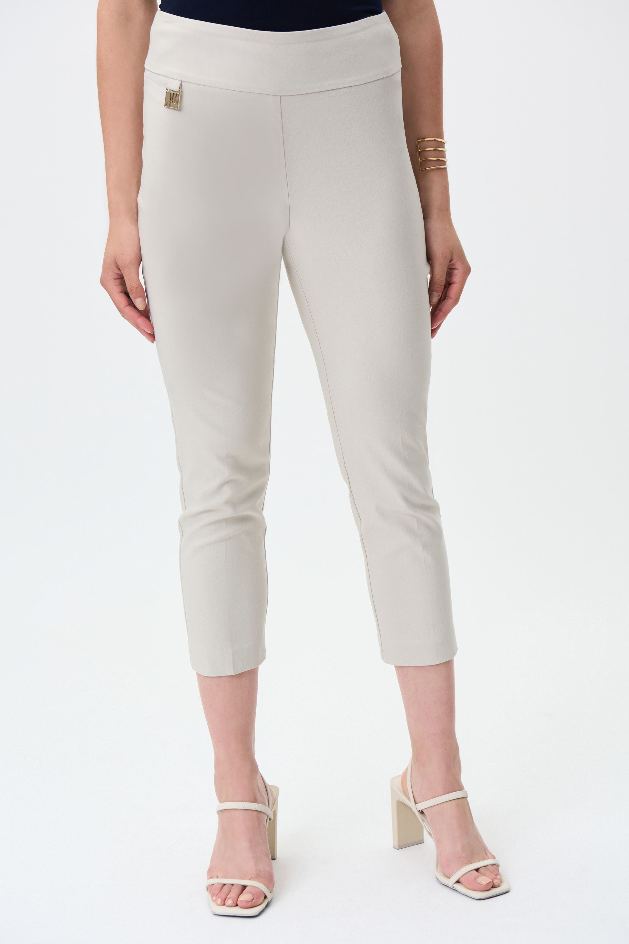 Pantalon court tissé pierre de lune vue de dos
