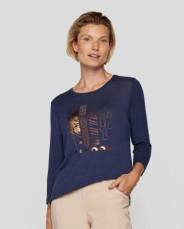 Chandail marine avec imprimé cognac vue de face