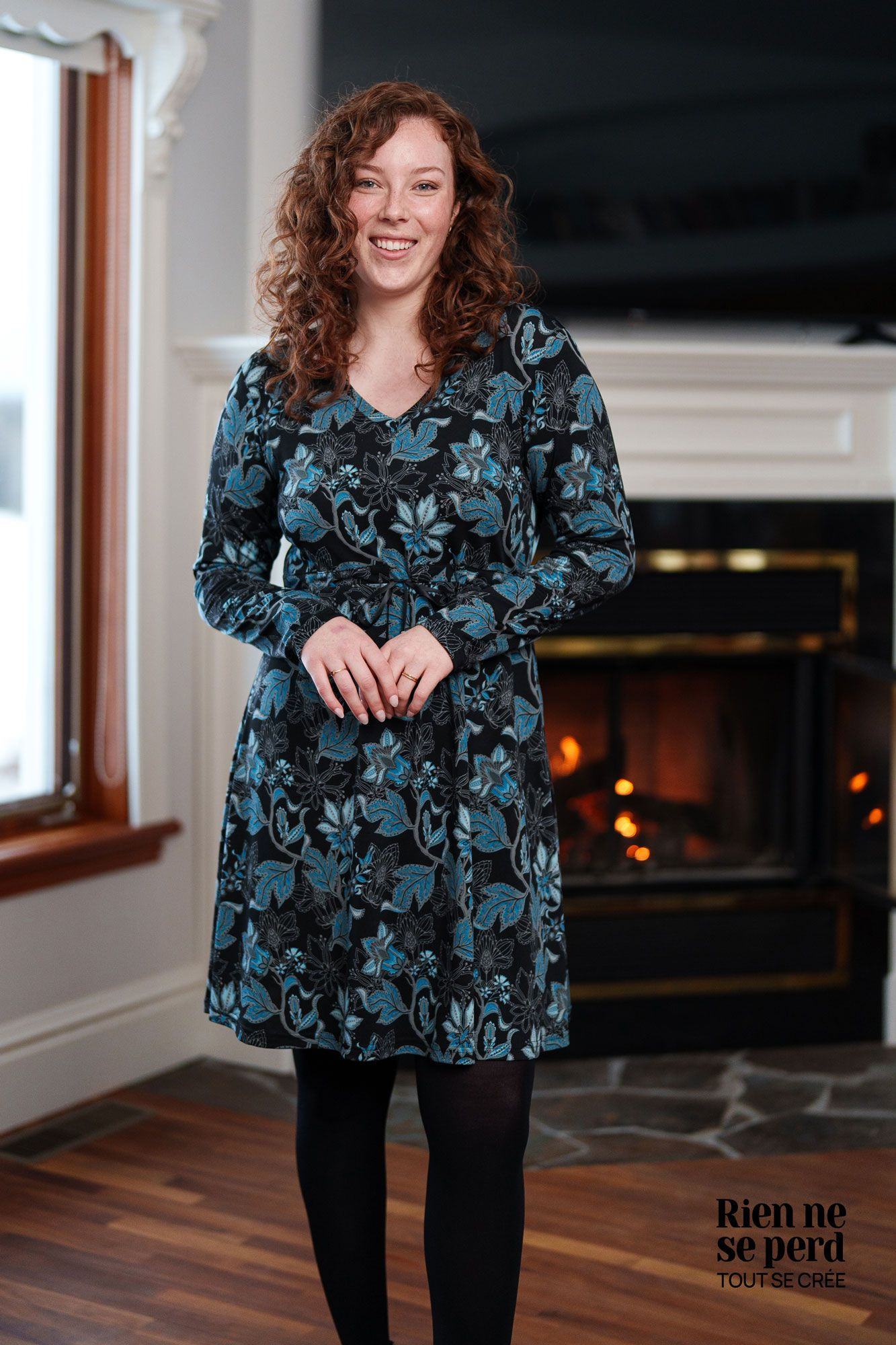 Robe noir et turquoise vue de face