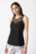 Camisole en haut dentelle noir vue de face.