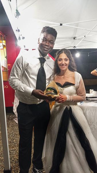 FurgonCibo_catering matrimonio con food truck.jpg