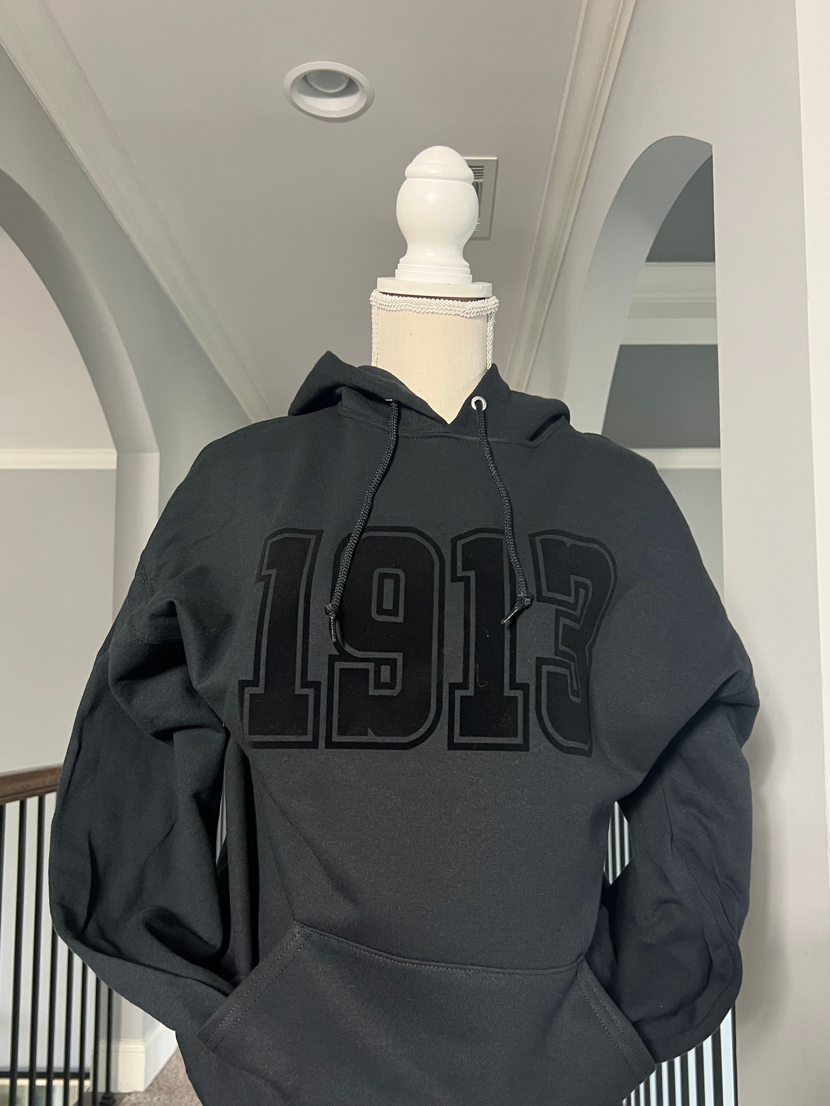 1913 Black on Black 
