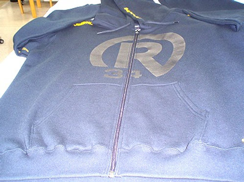 パーカーを前開きデザインにリメイク