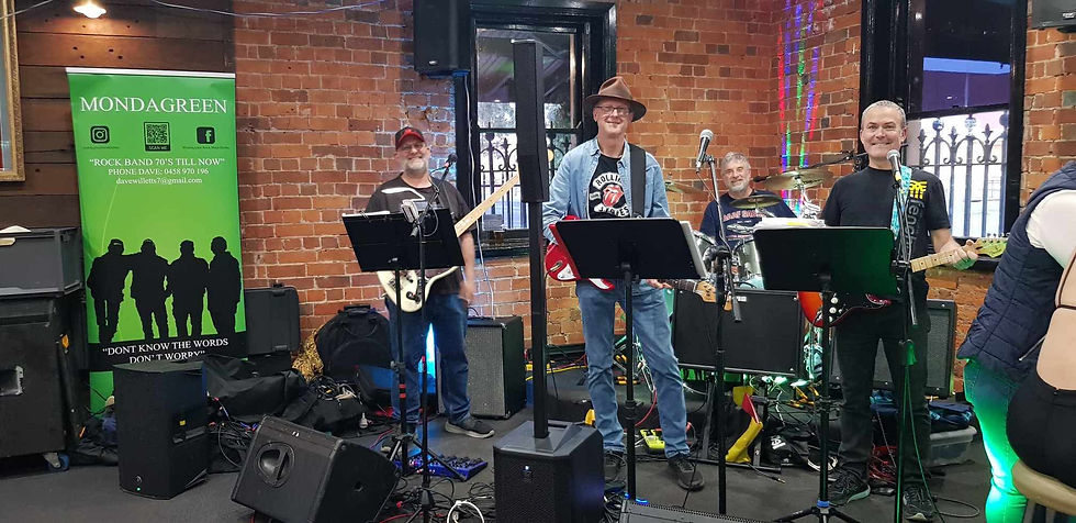 Commercial Hotel front Bar 25.10.25