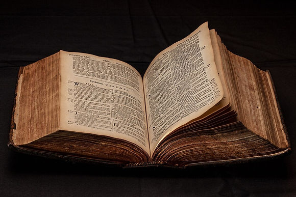 bible-hunters-eliot-indian-bible.jpg