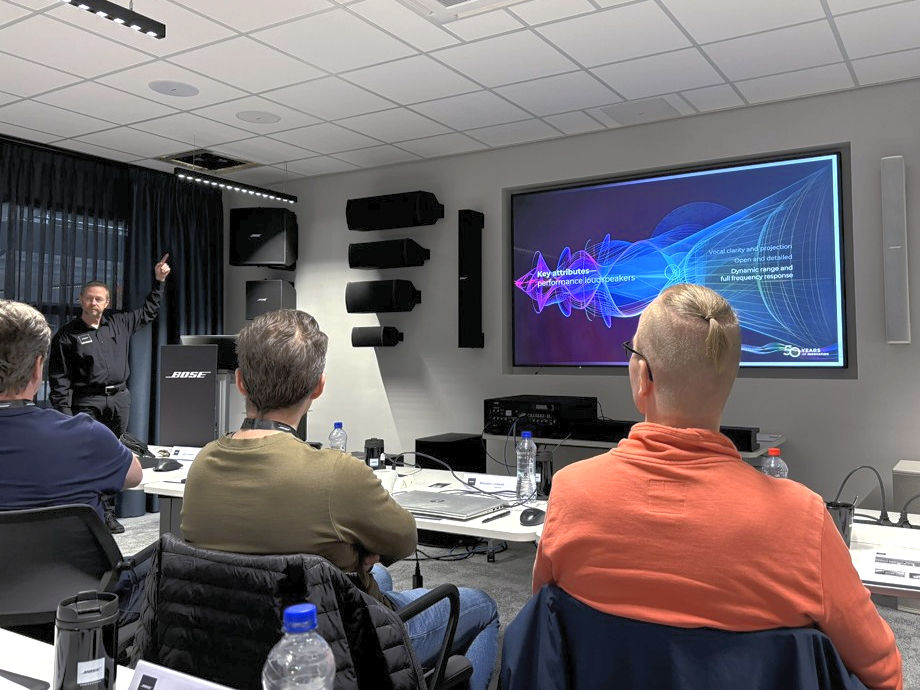Plongée dans l’univers de Bose Professional