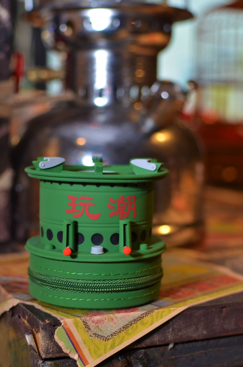 Thumbnail: 火水爐 / Coal oil stove