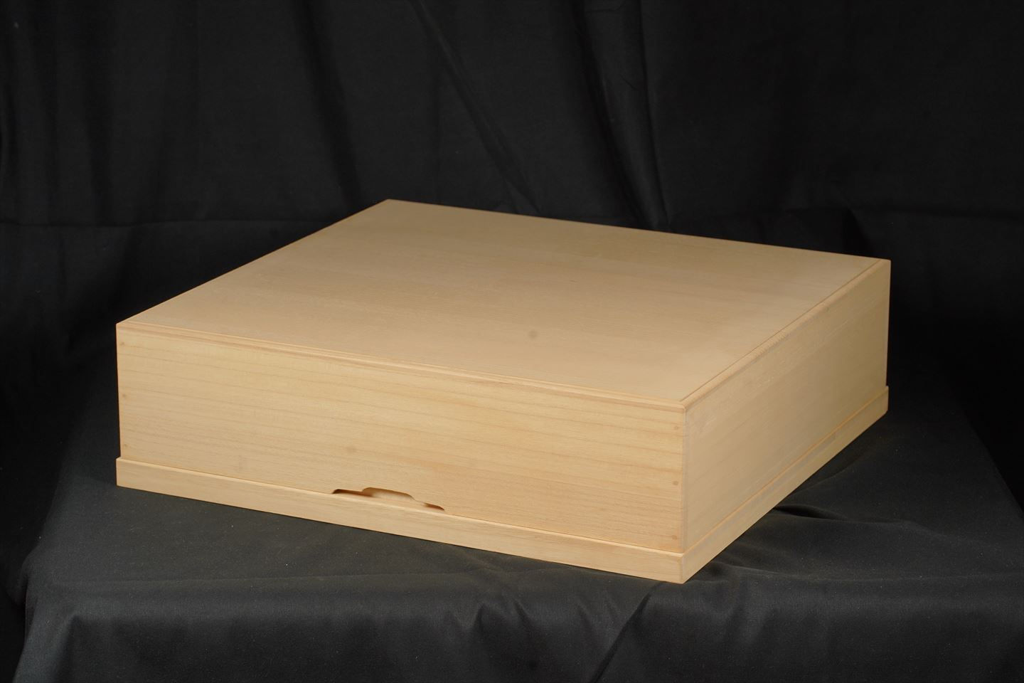 桌上棋盘用桐木箱