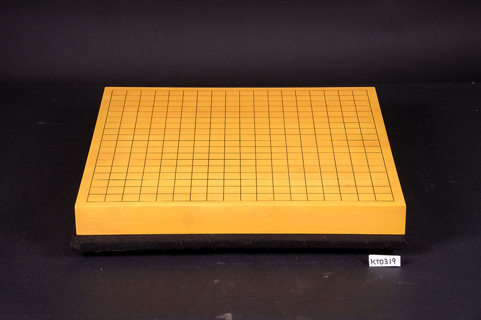 縮圖：【SET314】九州产本榧 柾目 独木 桌上棋盘套组(月印31号、樱桃木 棋笥)