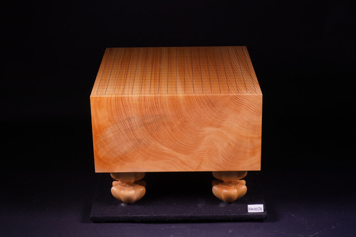 KM0026】九州山地産本榧 柾目 脚付碁盤 | 日向碁盤碁石