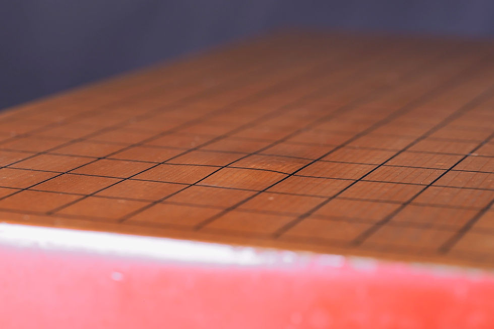 Thumbnail: 【AN022】Raden Inlaid Board in Red Urushi Lacque