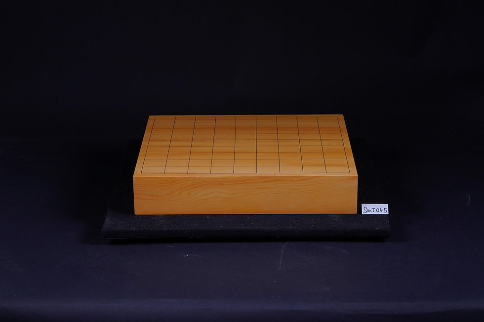 Thumbnail: 【SMT045】Kyusyu Hon-Kaya Masame (Straight Grain), One-piece Table Shogi Board.  Shogi Piece stand included.