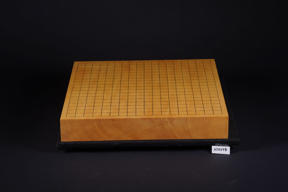 【KT0278】日向产本榧 天地柾 独木 桌上棋盘