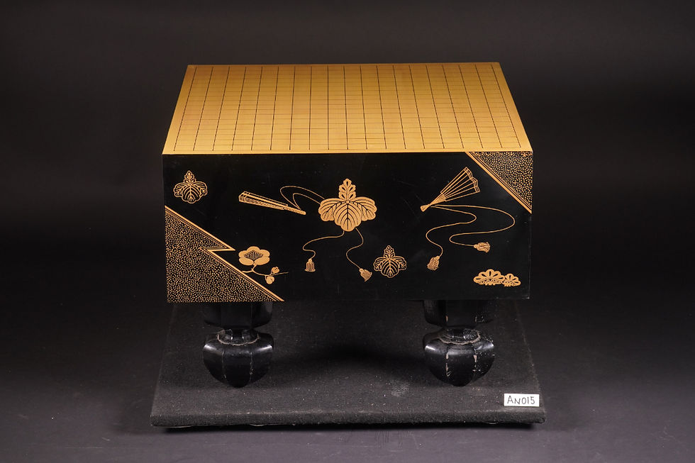 AN015】金蒔絵脚付碁盤 | 日向碁盤碁石