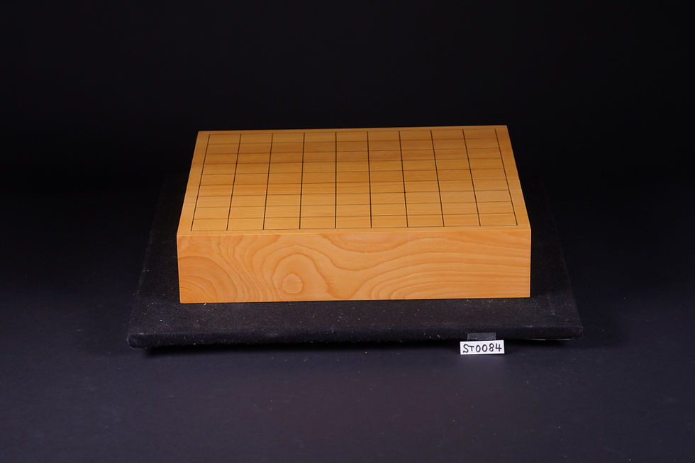 Thumbnail: 【ST0084】Kyushu Hon-Kaya Tenchi-masa, One-piece Table Shogi Board.  Shogi Piece stand included.